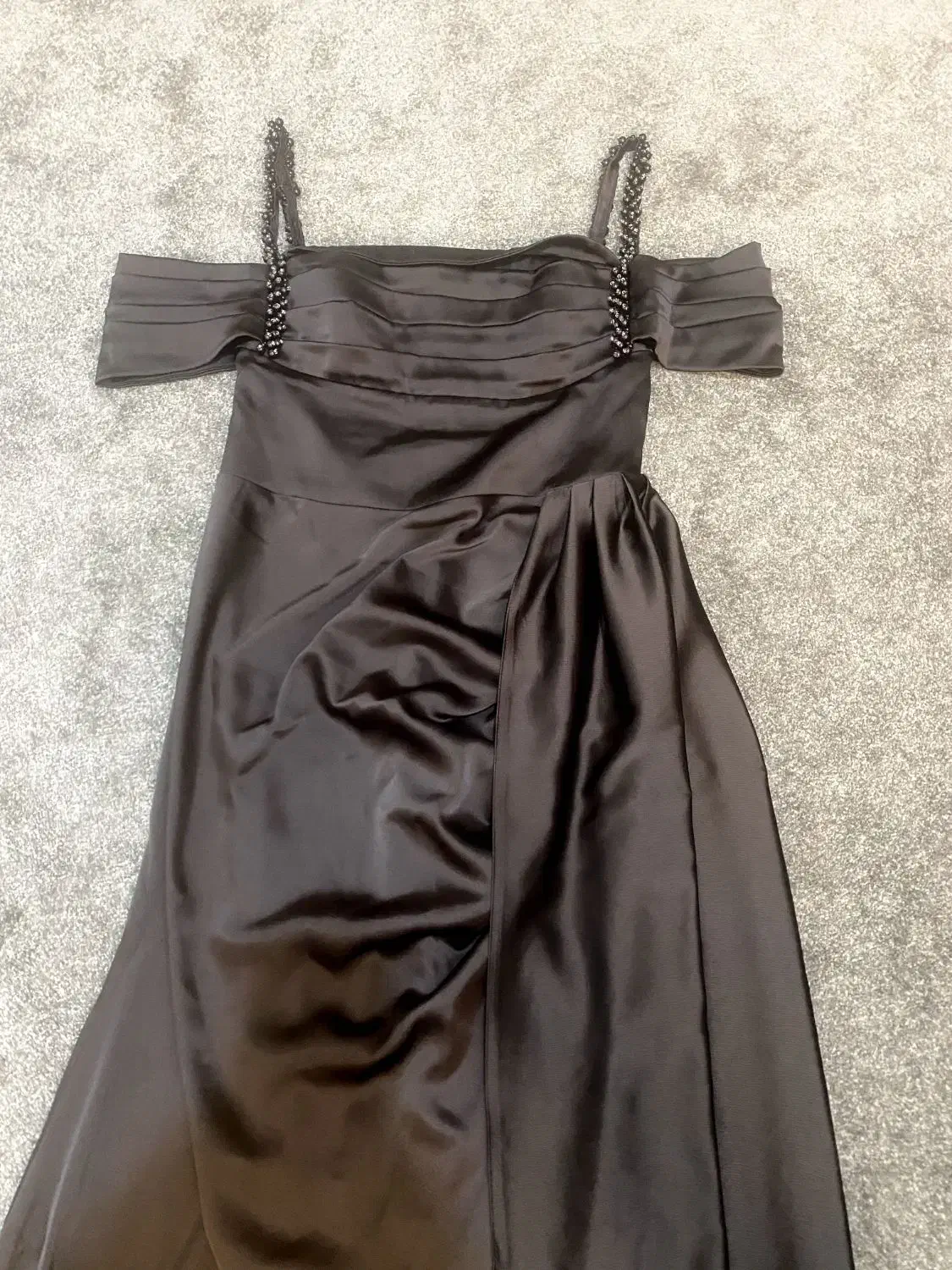 لباس مجلسی ساتن آمریکایی آف شول ر سایز۴۰|لباس|شهریار, شهرک شاهد|دیوار