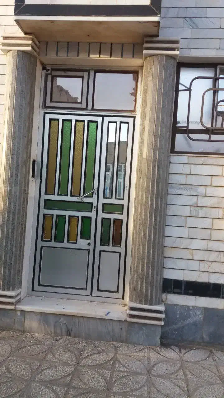 درب آلومینیومی زیر قیمت کاملا سالم|مصالح و تجهیزات ساختمان|فردوس (خراسان), |دیوار