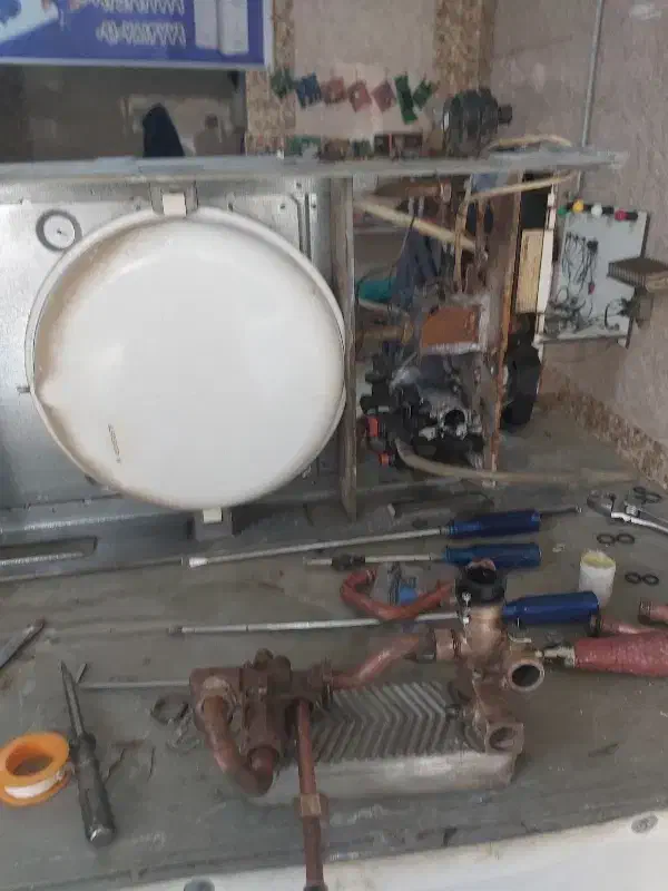 تعمیر و سرویس تخصصی و با ضمانت انواع پکیج ابگرمکن|آبگرمکن، پکیج، شوفاژ|قرچک, مهدیه|دیوار