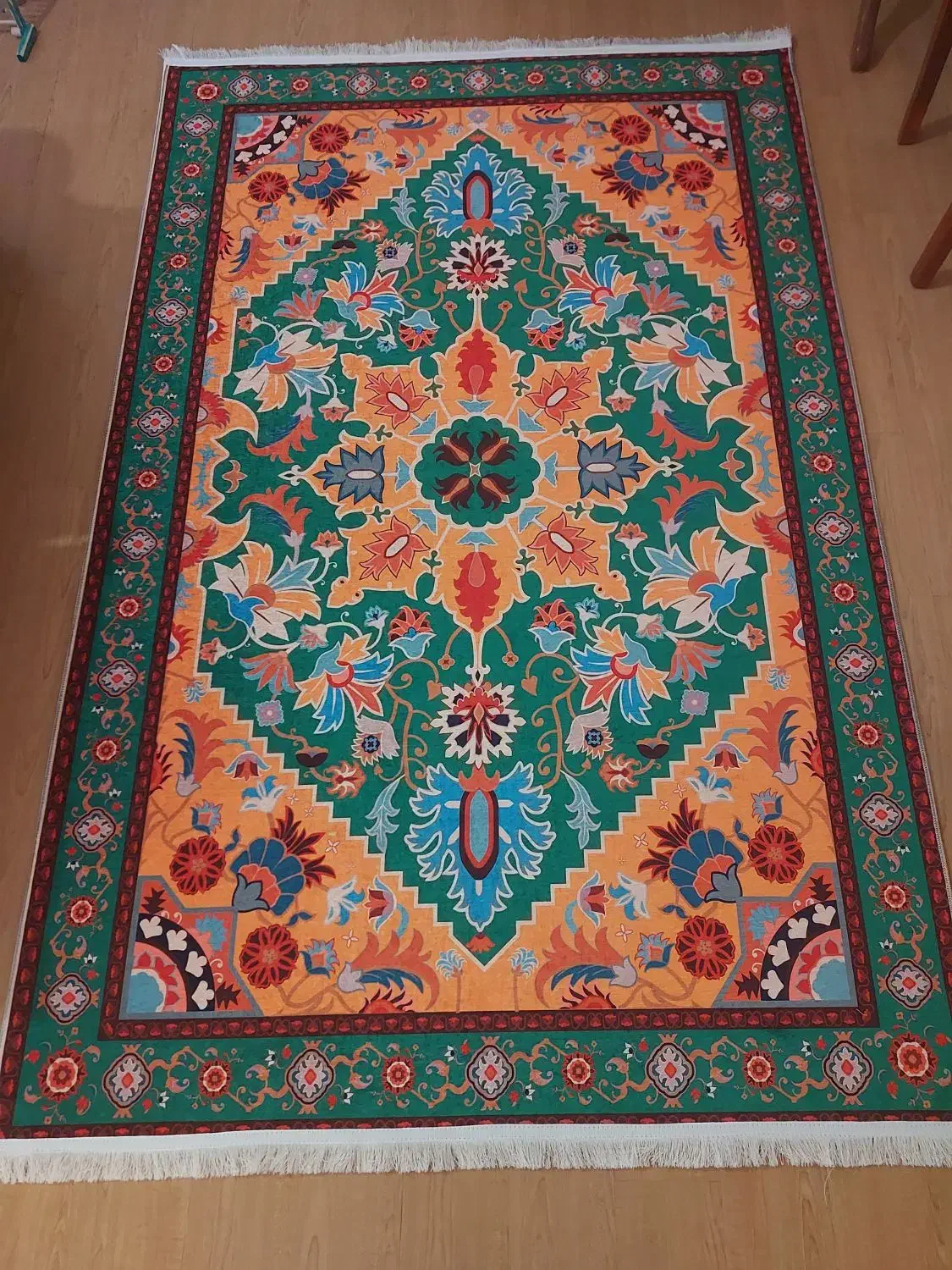 فرش مخمل هازان ترک گلیم فرشینه|فرش|خرم‌آباد, |دیوار