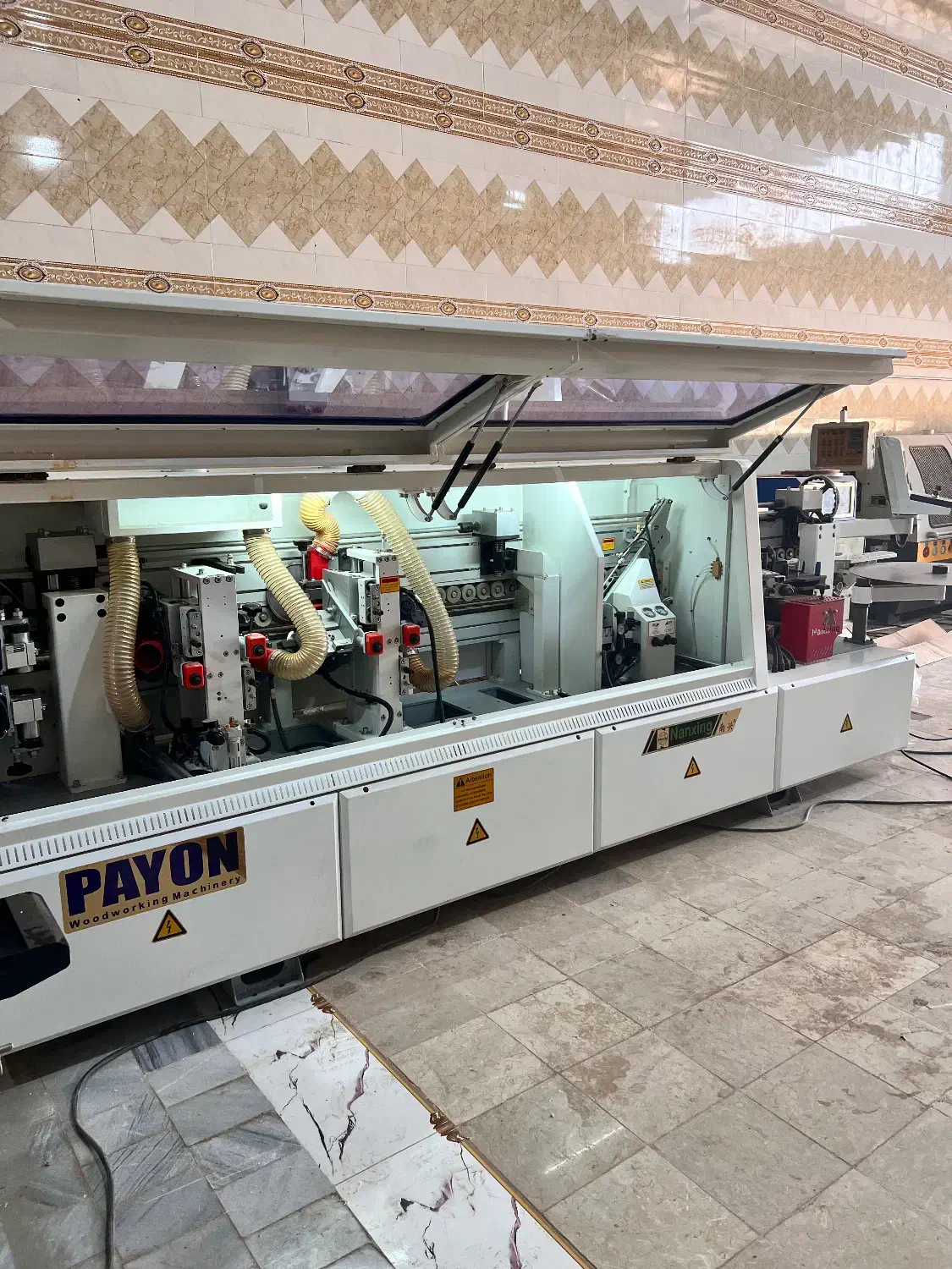 لبه چسبان پنج ایستگاه پایون در حد صفر 900میلیون|ماشینآلات صنعتی|یزد, |دیوار