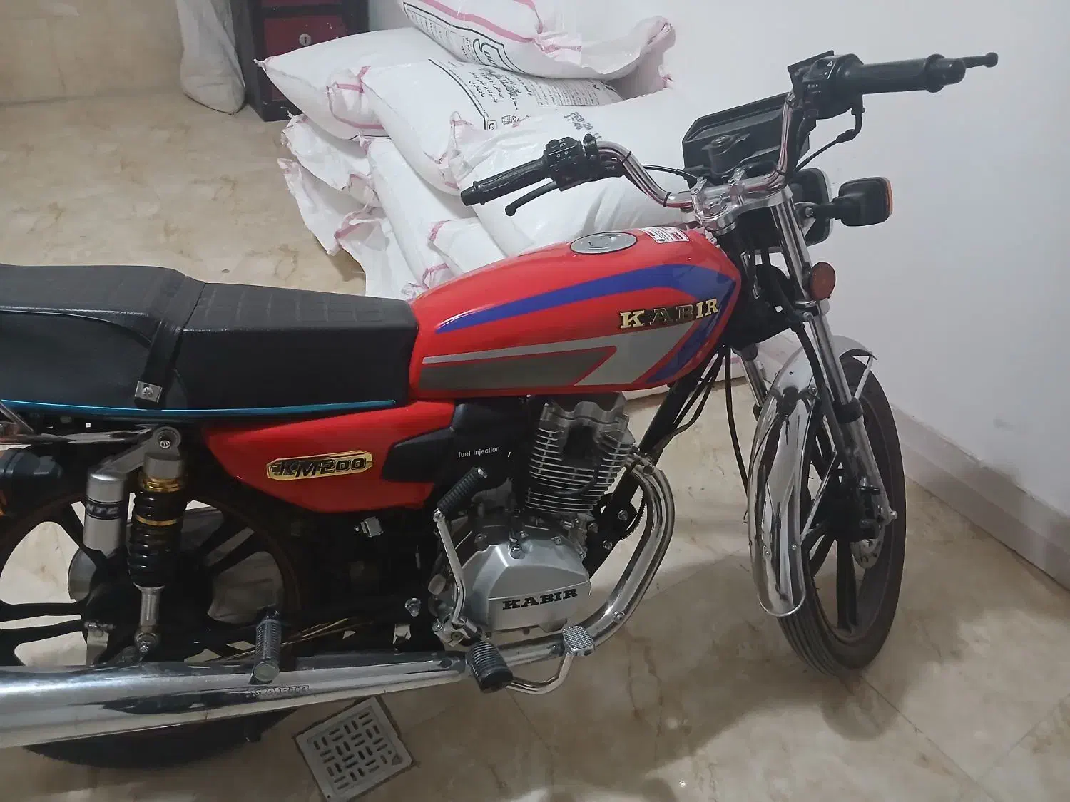 متور کبیر ۲۰۰ صفر مدل ۴۰۳ فقط آب بندی شده|موتورسیکلت|بجنورد, |دیوار