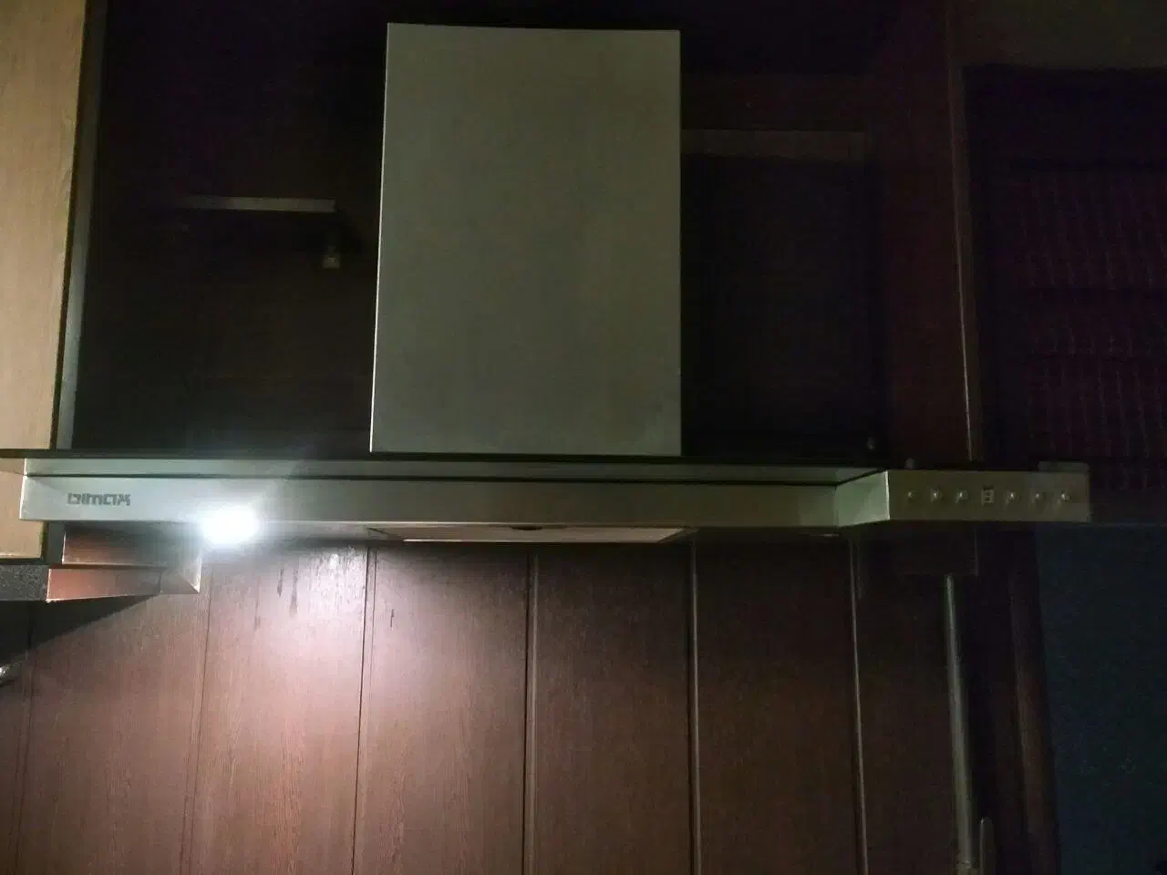 هود بیمکث|هود|بجنورد, |دیوار