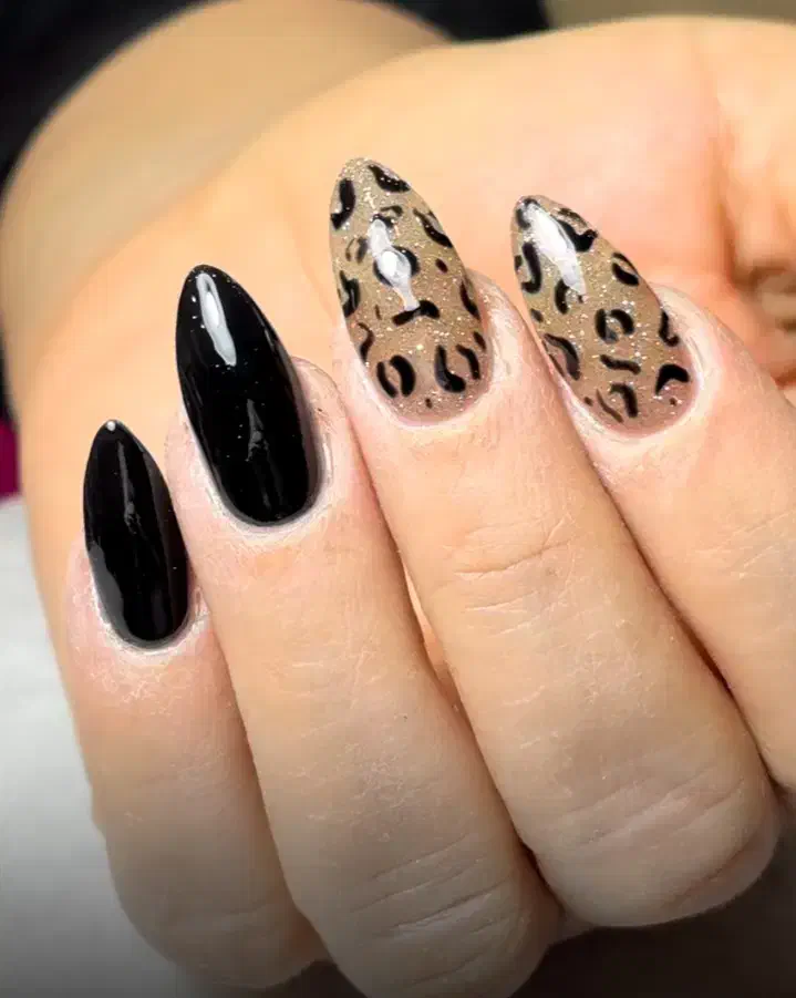 کاشت ناخن با متد روز (تخفیف شب یلدایی)|خدمات آرایشگری و زیبایی|کرمانشاه, |دیوار