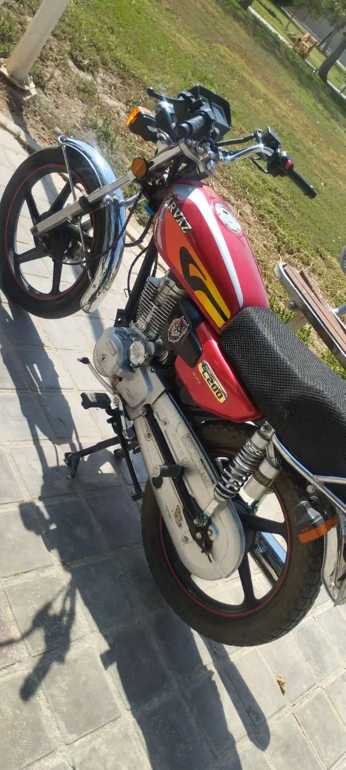 موتور 200پرواز 1402|موتورسیکلت|شاهین‌شهر, بنیاد ازدواج|دیوار