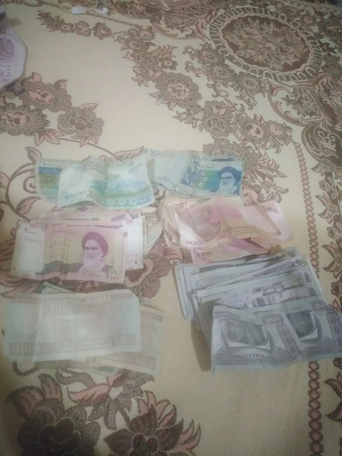 فروش اسکناس وسکه های قدیمی به قیمت ارزانترازبازار|کلکسیون سکه، تمبر، اسکناس|تهران, کیانشهر|دیوار