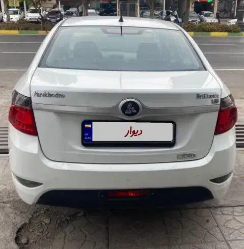 برلیانس ۳۳۰ دنده مدل ۹۷ موتور بزرگ|خودرو سواری و وانت|اندیشه, شهرک مریم|دیوار