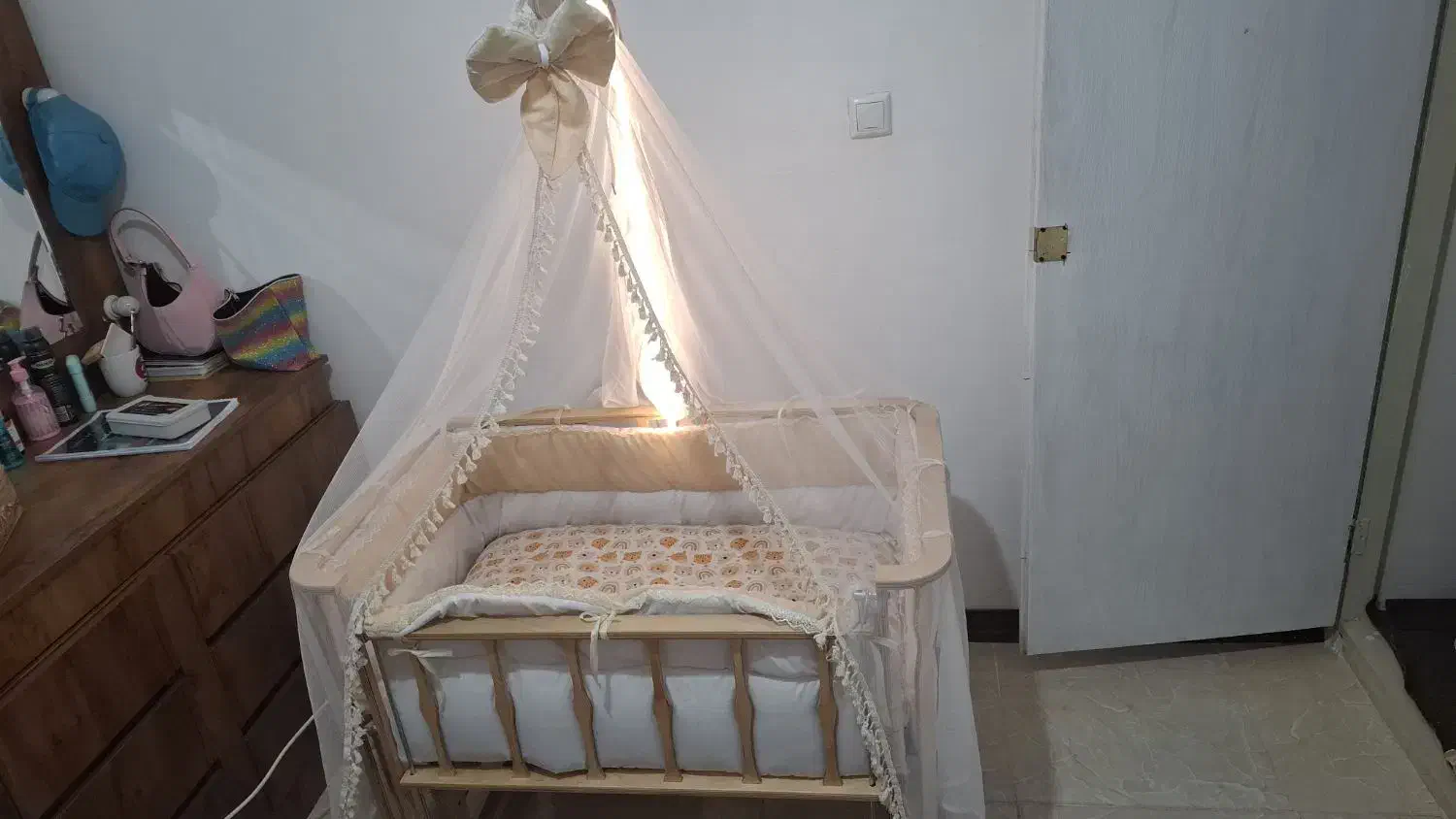 فروش گهواره چوبی مدل فرشته|اسباب و اثاث بچه|هشتگرد, فاز ۱ مهستان|دیوار