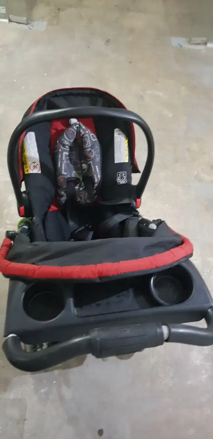 کالسکه  و کریر گراکو خارجی مدل Lite rider|کالسکه و لوازم جانبی|اصفهان, کوی میلاد|دیوار