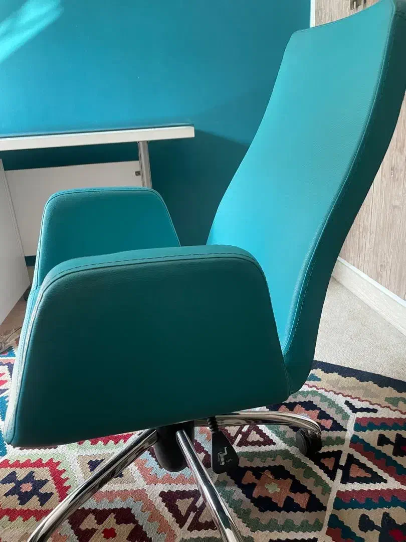 صندلی چرخشی مارک هلگر|صندلی و نیمکت|تهران, زعفرانیه|دیوار