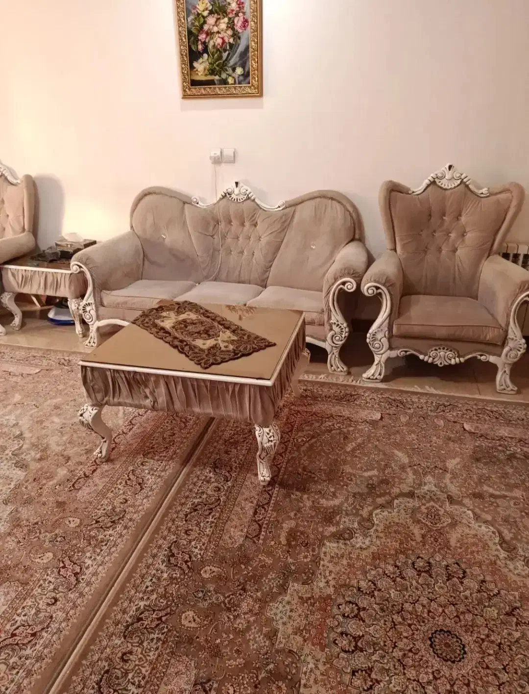 مبل ۷نفره چوب|مبلمان خانگی و میز عسلی|اندیشه, شهرک مریم|دیوار