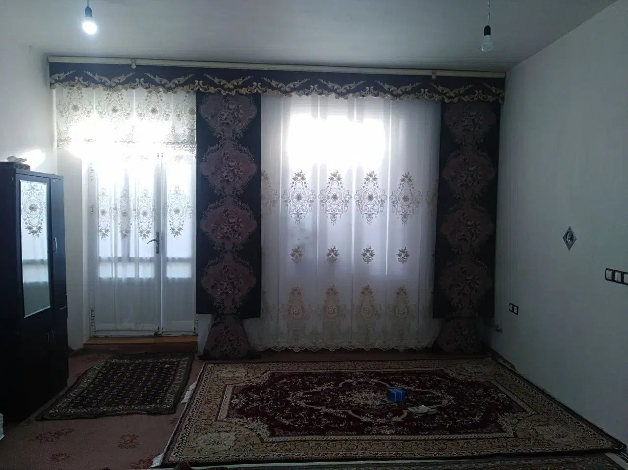 نصب پرده و نصب انواع لوستر|پرده، رانر، رومیزی|تهران, استاد معین|دیوار