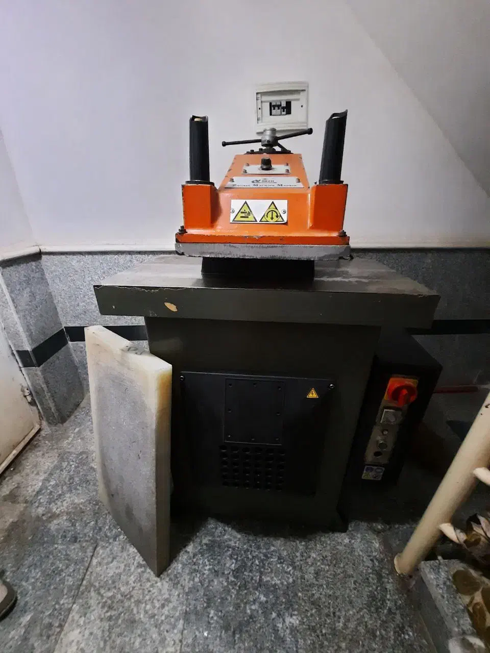 پرس اتم کاربری|ماشینآلات صنعتی|ارومیه, |دیوار