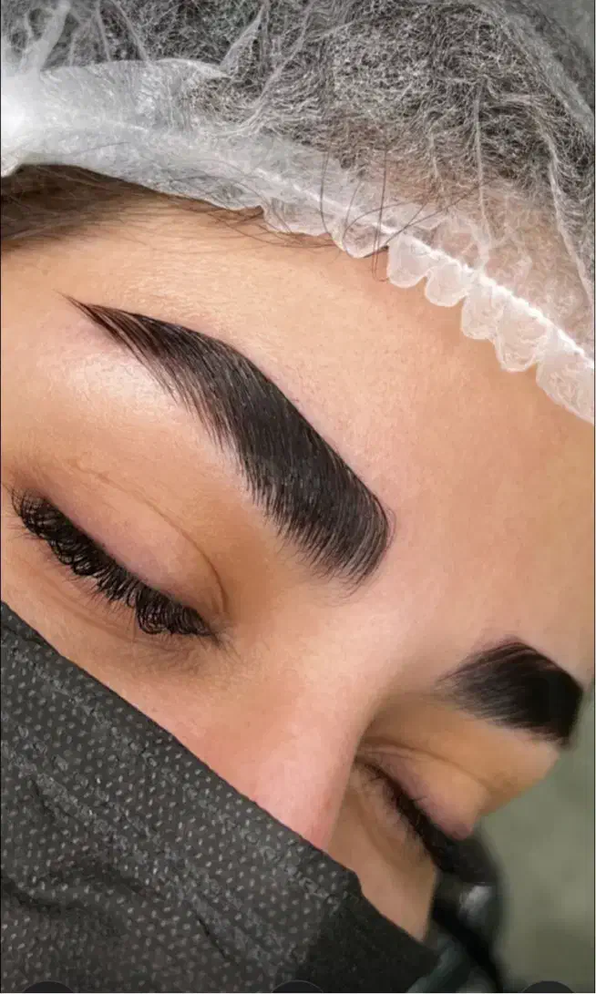 انجام اصلاح صورت و بند و ابرو|خدمات آرایشگری و زیبایی|ساری, |دیوار