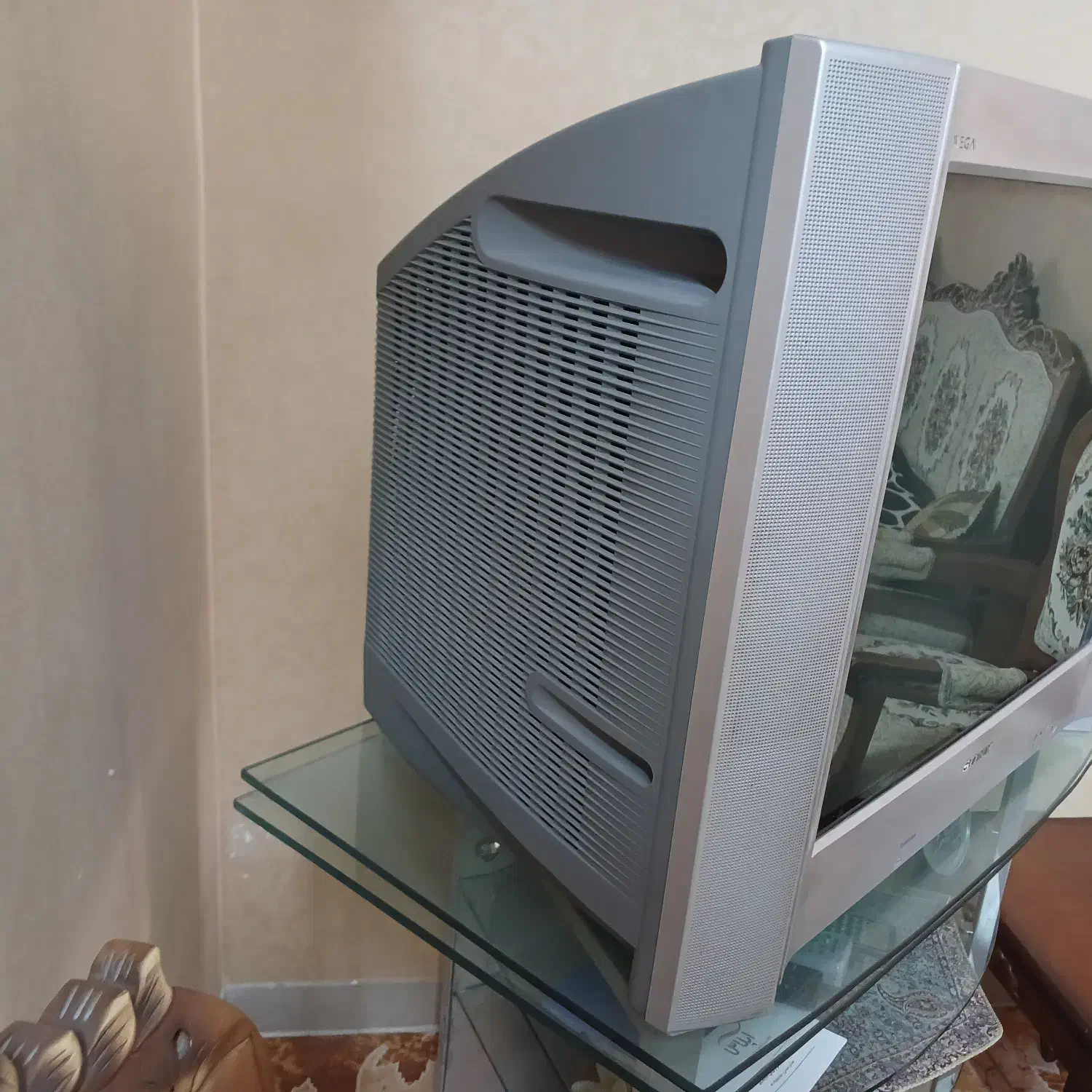 فروش تلویزیون|تلویزیون و پروژکتور|شیراز, شیخ روزبهان|دیوار