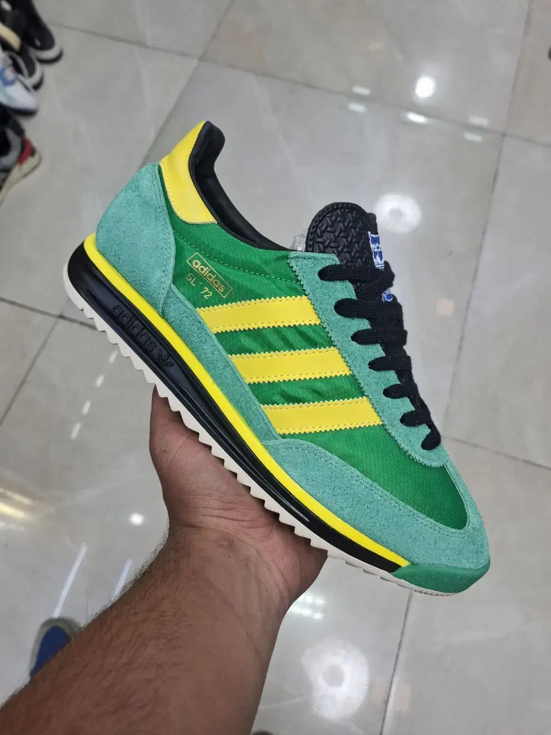 کتونیzx8000کتونی اس ال 72اورجینالzxاورجینال|کیف، کفش، کمربند|تهران, بازار|دیوار