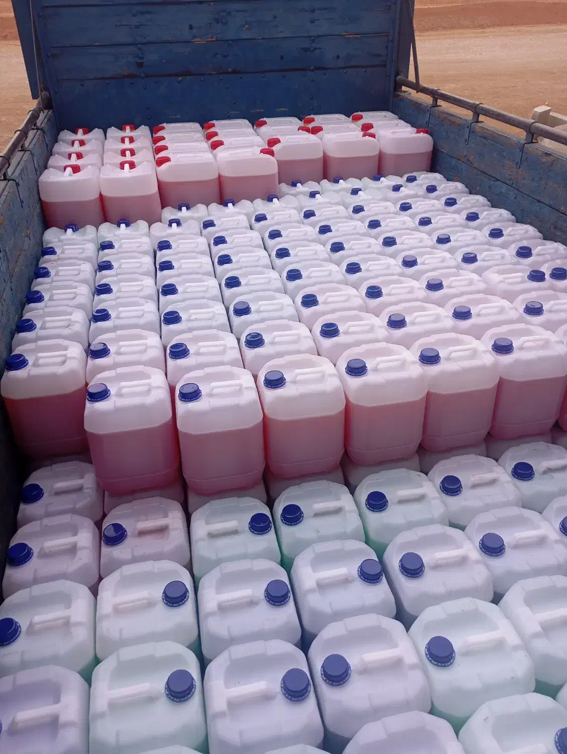 تولیدی|مواد شوینده و دستمال کاغذی|برخوار, |دیوار