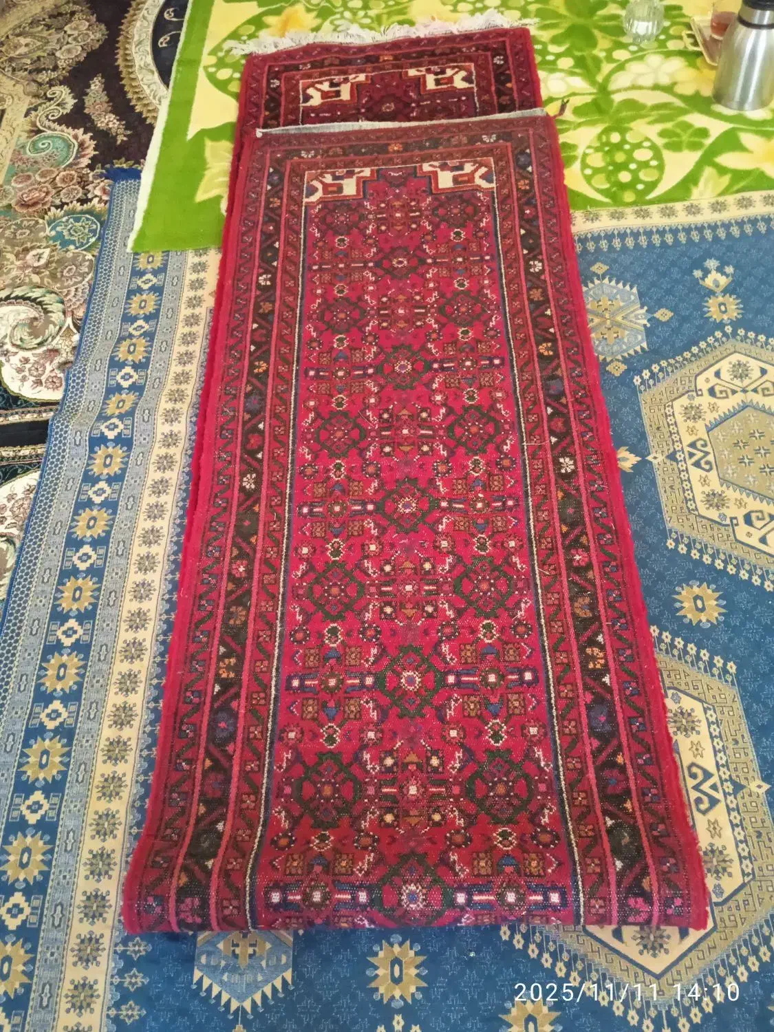 فرش دستباف کناره چهارونیم درهشتادسانت همدان|فرش|سنقر, |دیوار