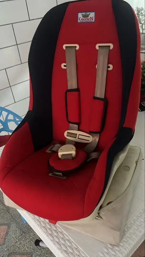 صندلی راحتی کودک رنگ قرمز|کالسکه و لوازم جانبی|رامهرمز, |دیوار