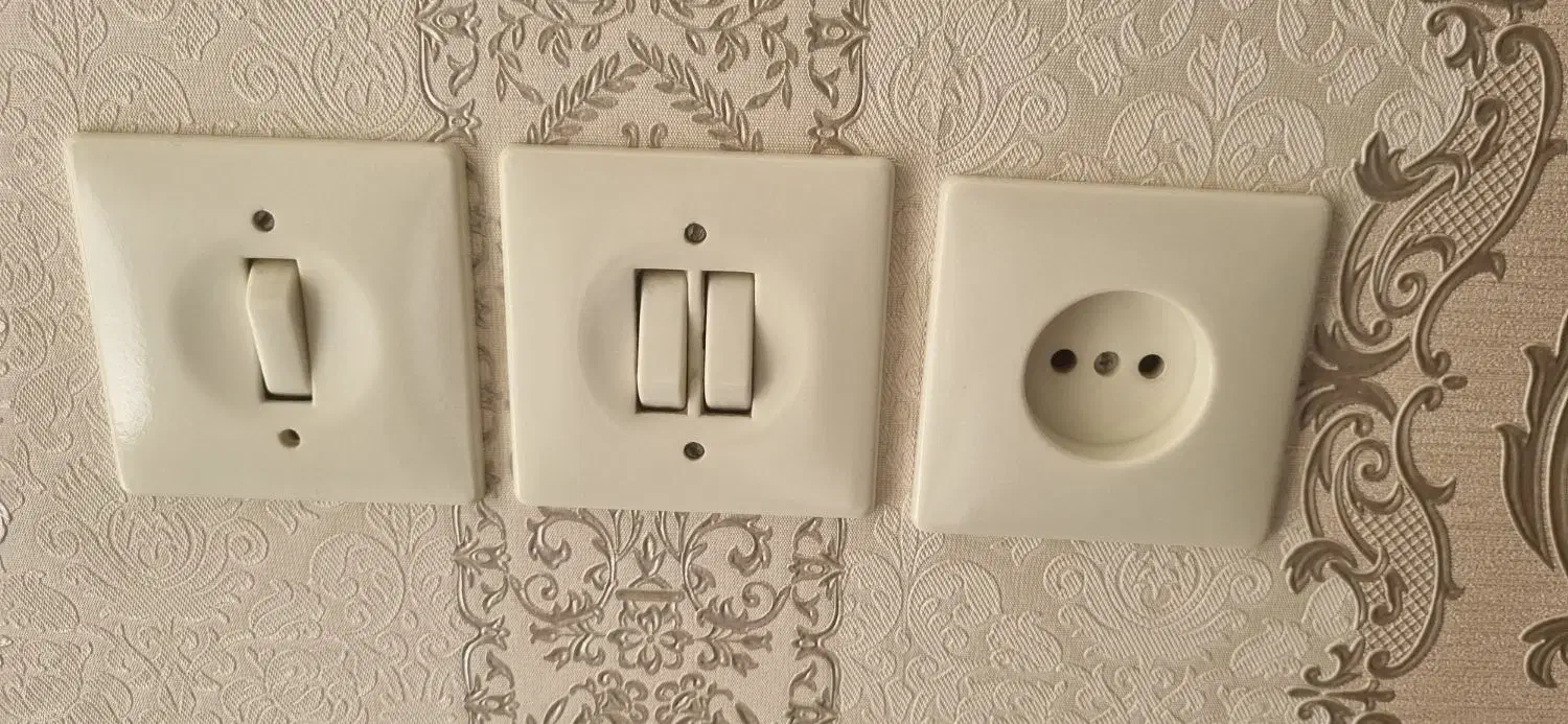 کلید پریز و مهتابی|حراج|قم, بنیاد|دیوار