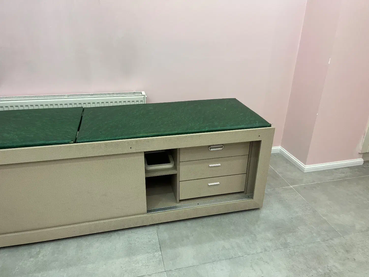 میز صندلی اداری و پزشکی|دفتر کار|گرگان, |دیوار