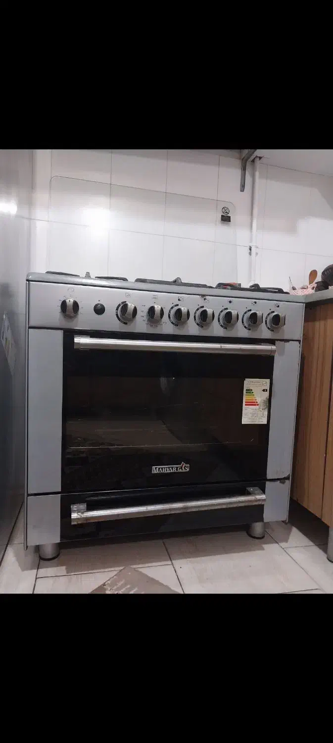 گاز فر پنج شعله کاملا سالم|اجاق گاز و لوازم برقی پخت‌وپز|رضوانشهر, |دیوار