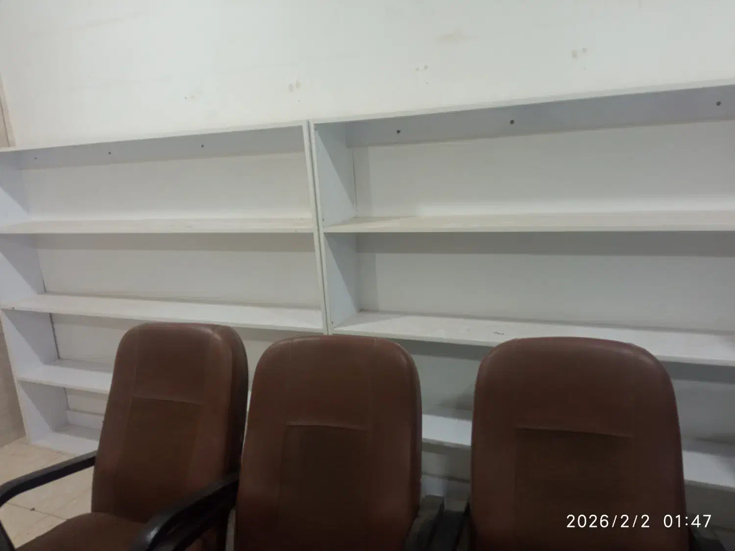 قفسه مغازه|کتابخانه، شلف، قفسه‌های دیواری|مسجد سلیمان, |دیوار