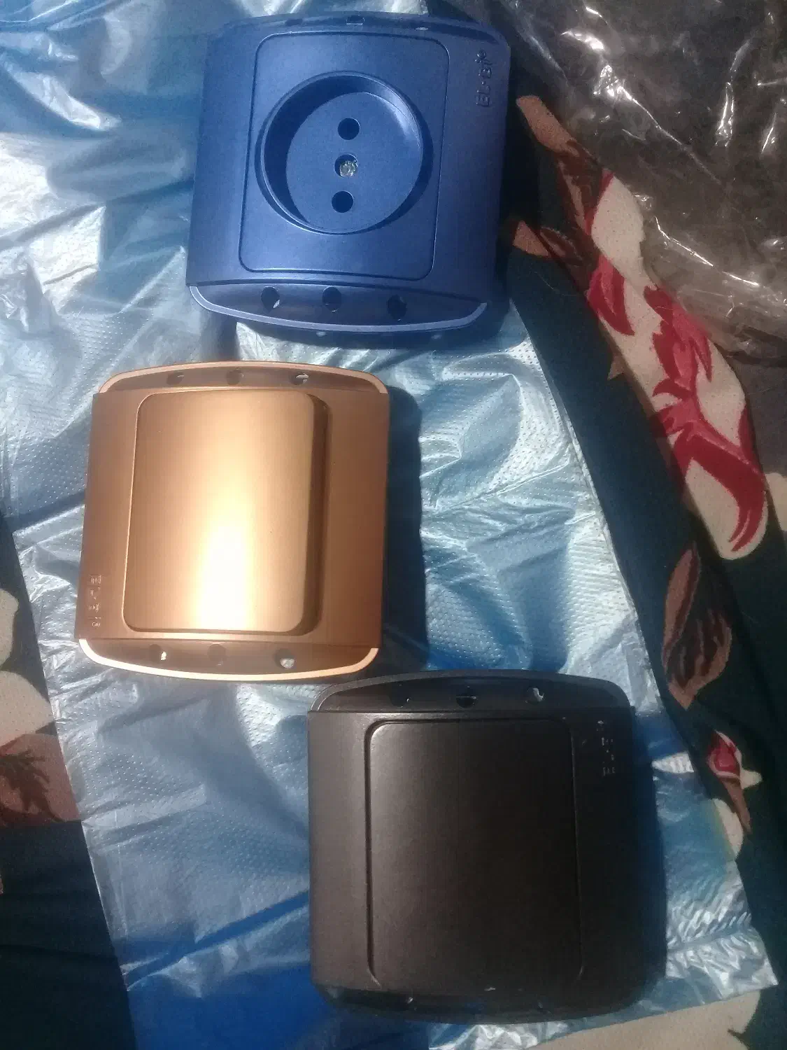 کلید پریز مشکی ترکیه اکبند|مصالح و تجهیزات ساختمان|تنکابن, |دیوار