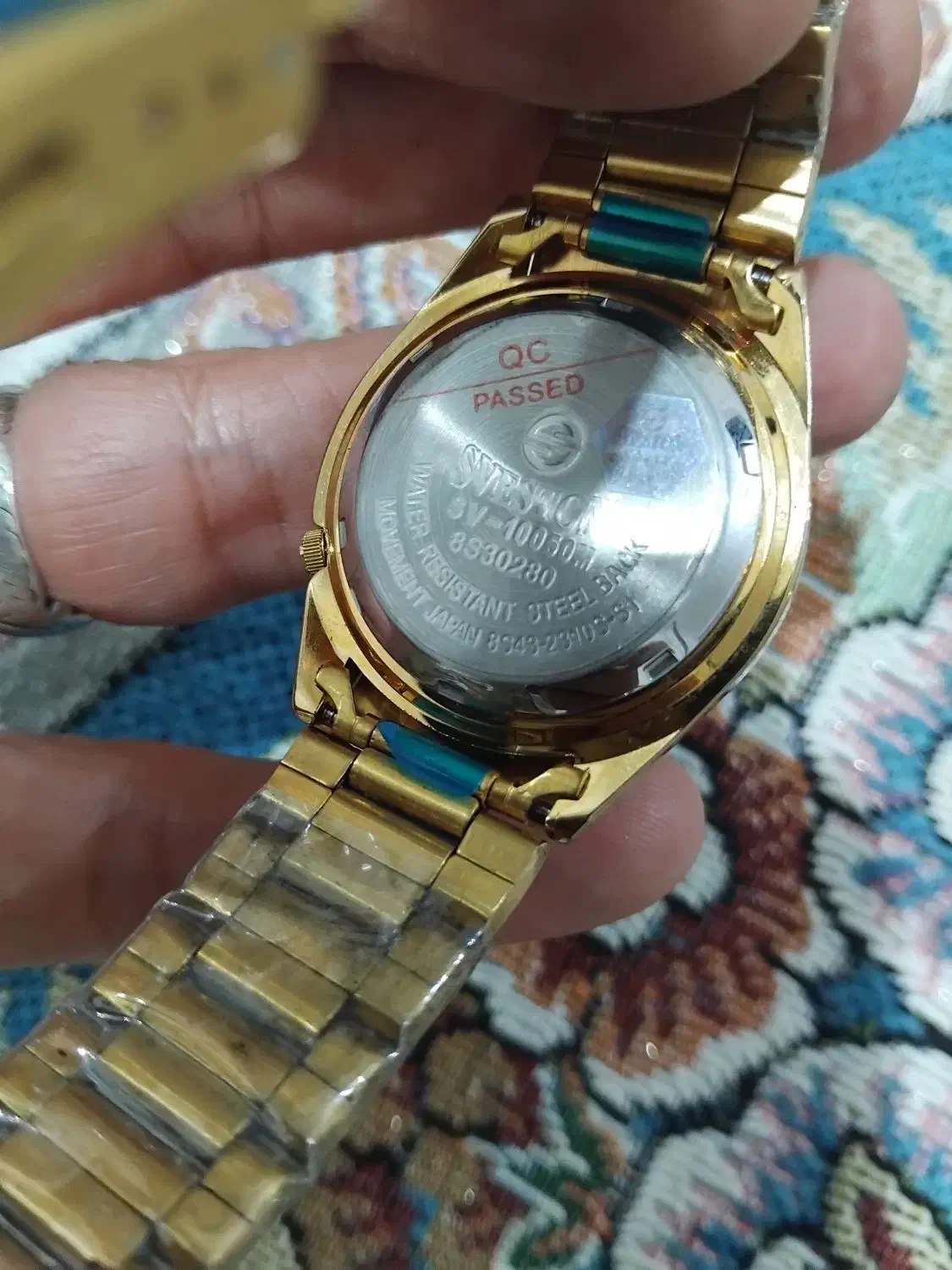 ساعت سویستون طلایی آکبند اصل ژاپن|ساعت|زرندیه, |دیوار