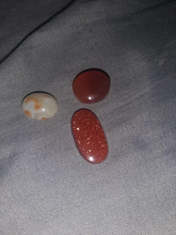 سنگ دلربا|جواهرات|شاهین‌شهر, فردوسی|دیوار