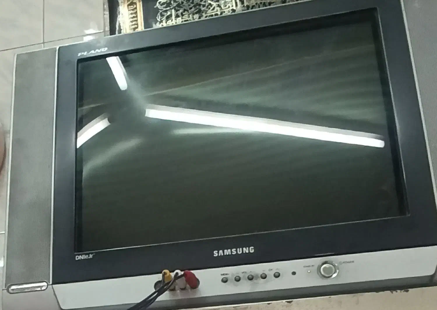 تلویزیون21سامسونک|تلویزیون و پروژکتور|برخوار, |دیوار