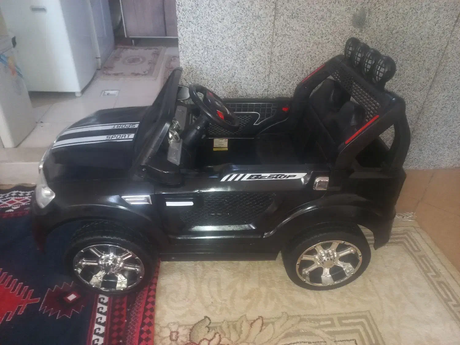 ماشین شارژی 4 موتور|اسباببازی|جهرم, |دیوار