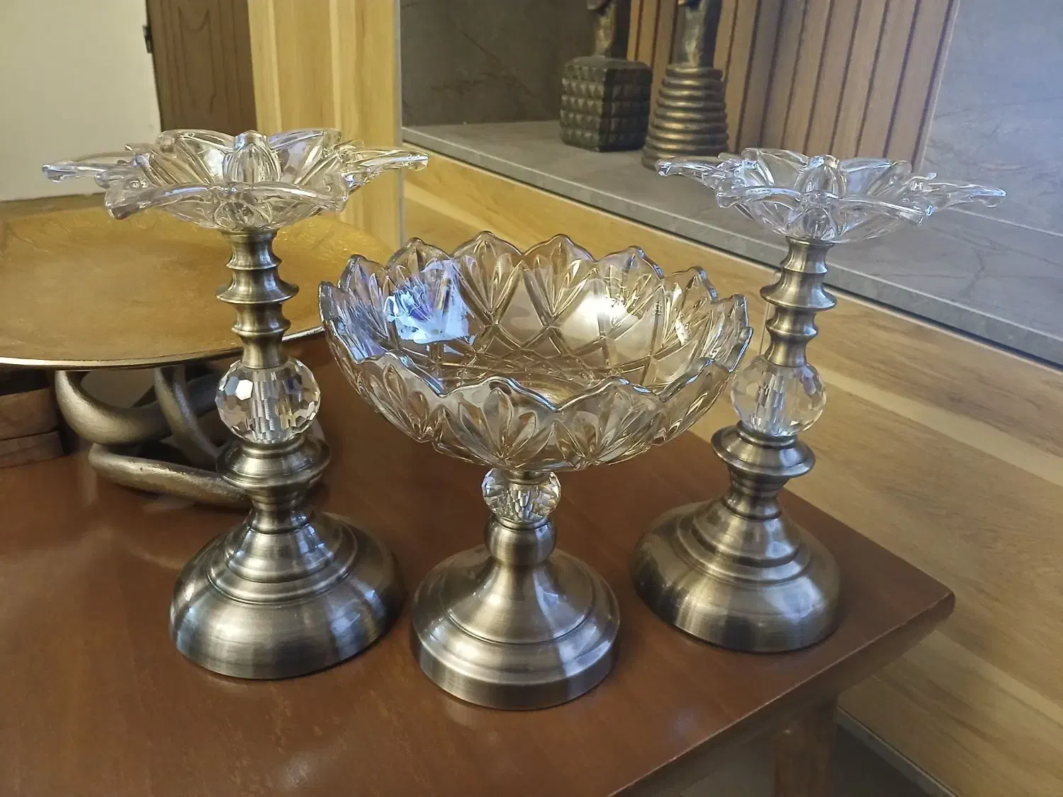 شمعدان و شکلات  خوری3تیکه|ظروف سرو و پذیرایی|اسلام‌شهر, مسکن مهر اسلاشهر (شهرک امام خمینی)|دیوار