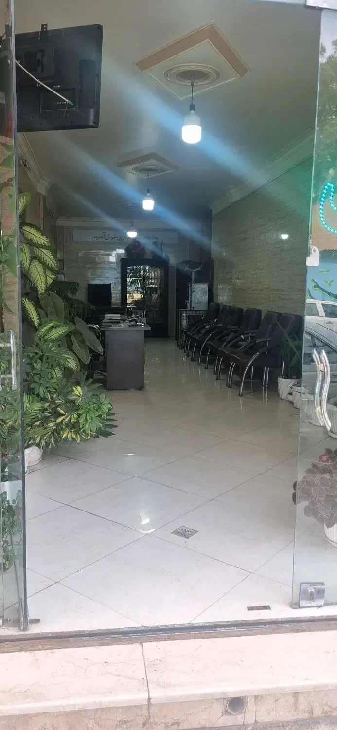 مغازه واقع در زرافشان|اجارهٔ مغازه و غرفه|اسلام‌شهر, مظفریه|دیوار