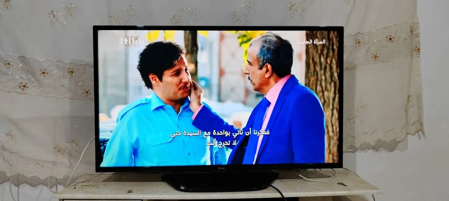 ال ای دی ۴۳ الجی .فول اچدی|تلویزیون و پروژکتور|نهاوند, |دیوار