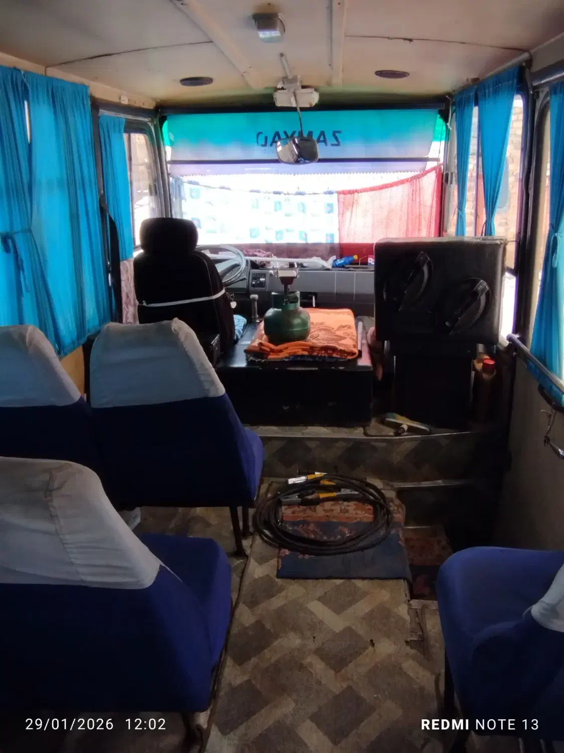 مینی بوس|خودرو سنگین|خوی, |دیوار