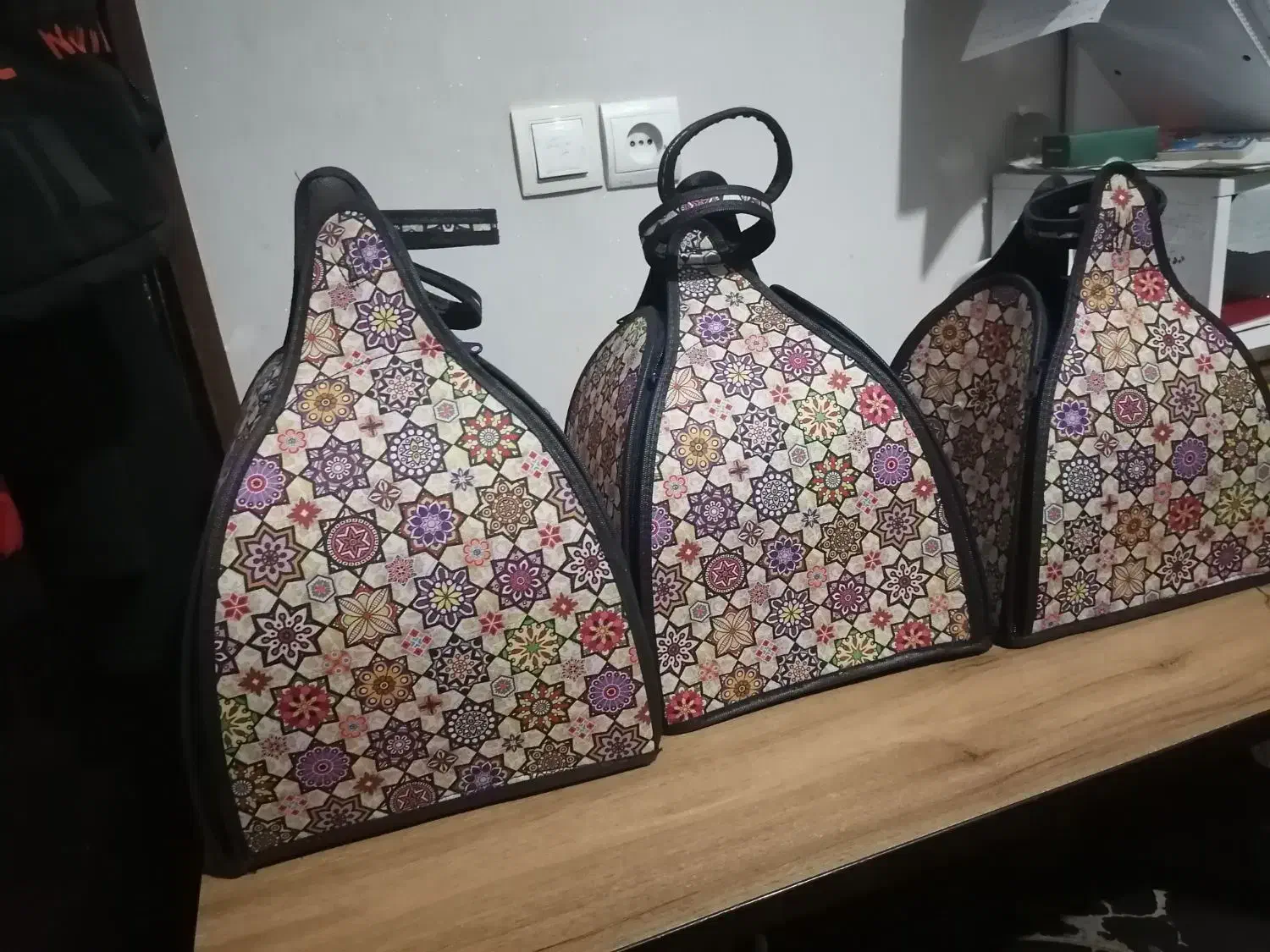 ست جا قابلمه ای مسافرتی|سفره، حوله، دستمال آشپزخانه|شیراز, ریاستی|دیوار