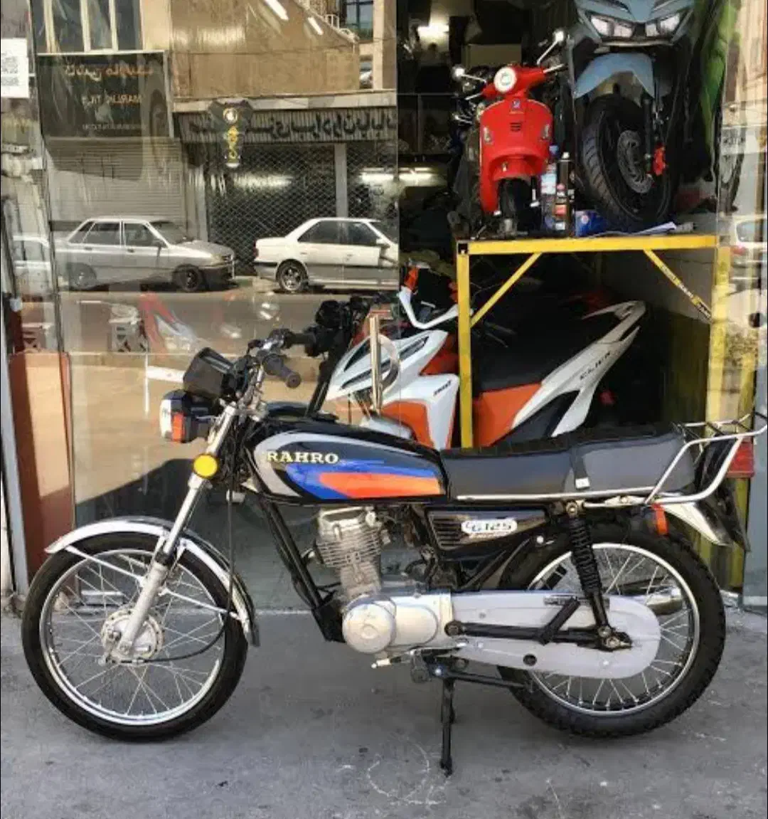 هندا مشکی *سویچ میباشد|موتورسیکلت|تهران, قیطریه|دیوار