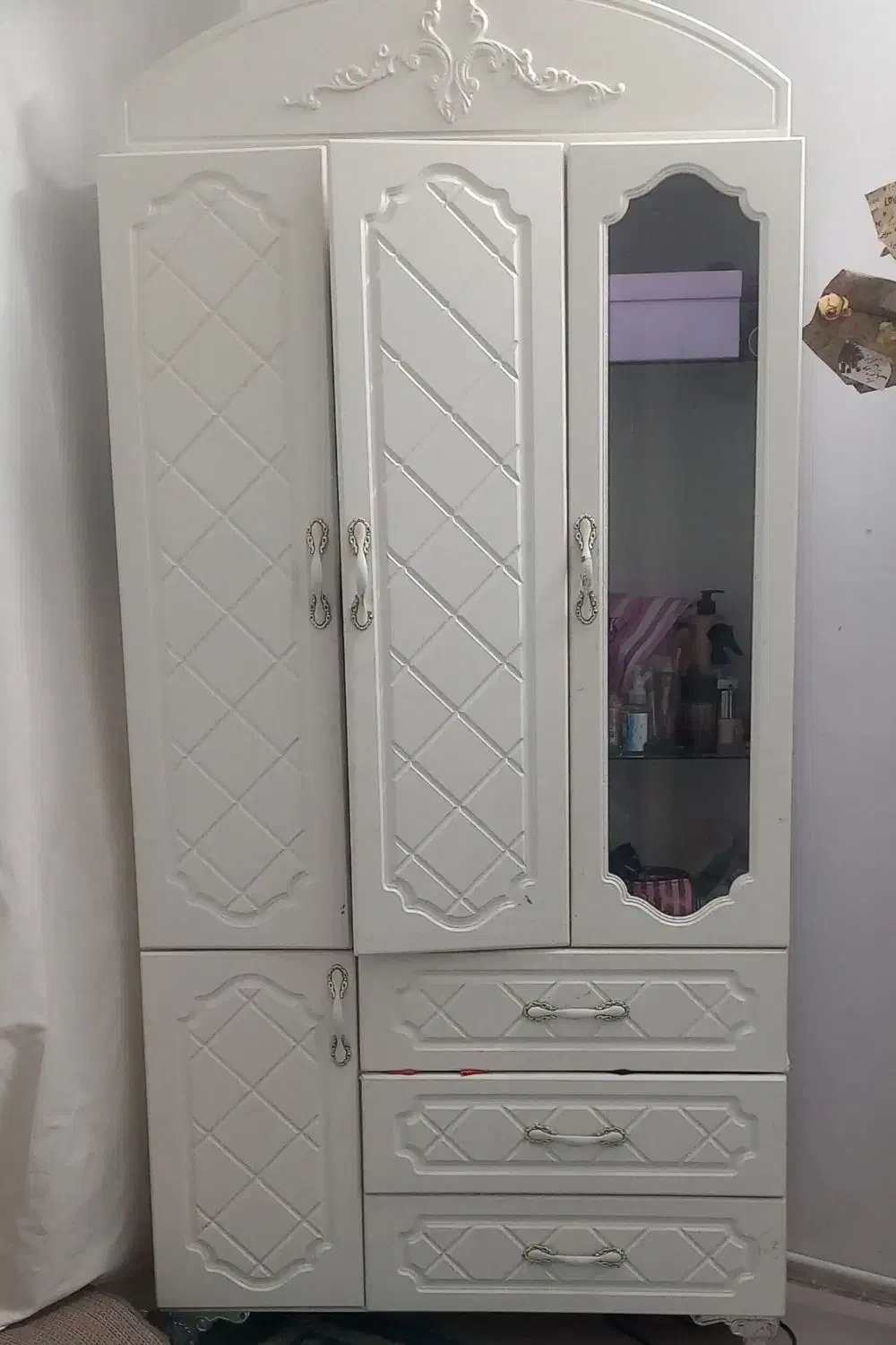 کمد نوجوان در حد نو|جاکفشی، کمد، دراور|تربت‌حیدریه, باغ سلطانی|دیوار