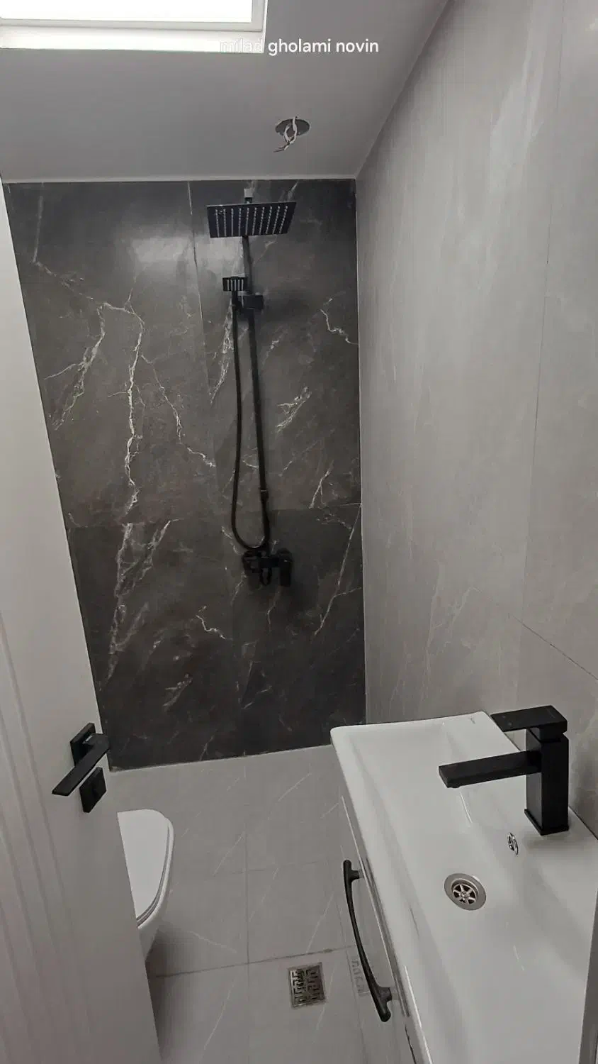 ۱۲۰متر/دوخوابه فول نوساز ۲۱متری جی کلید نخورده