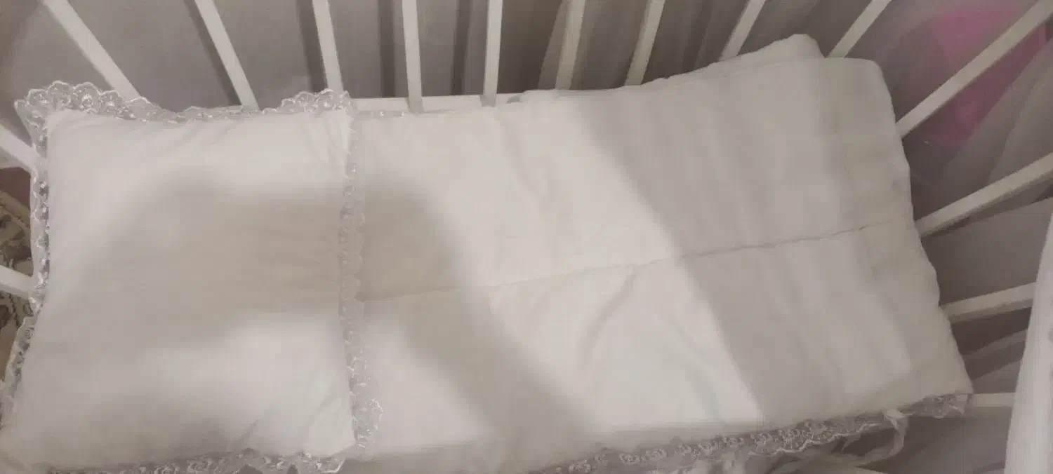 گهواره نوزاد|تخت و صندلی بچه|شهریار, شهرک بهاران (ویره)|دیوار