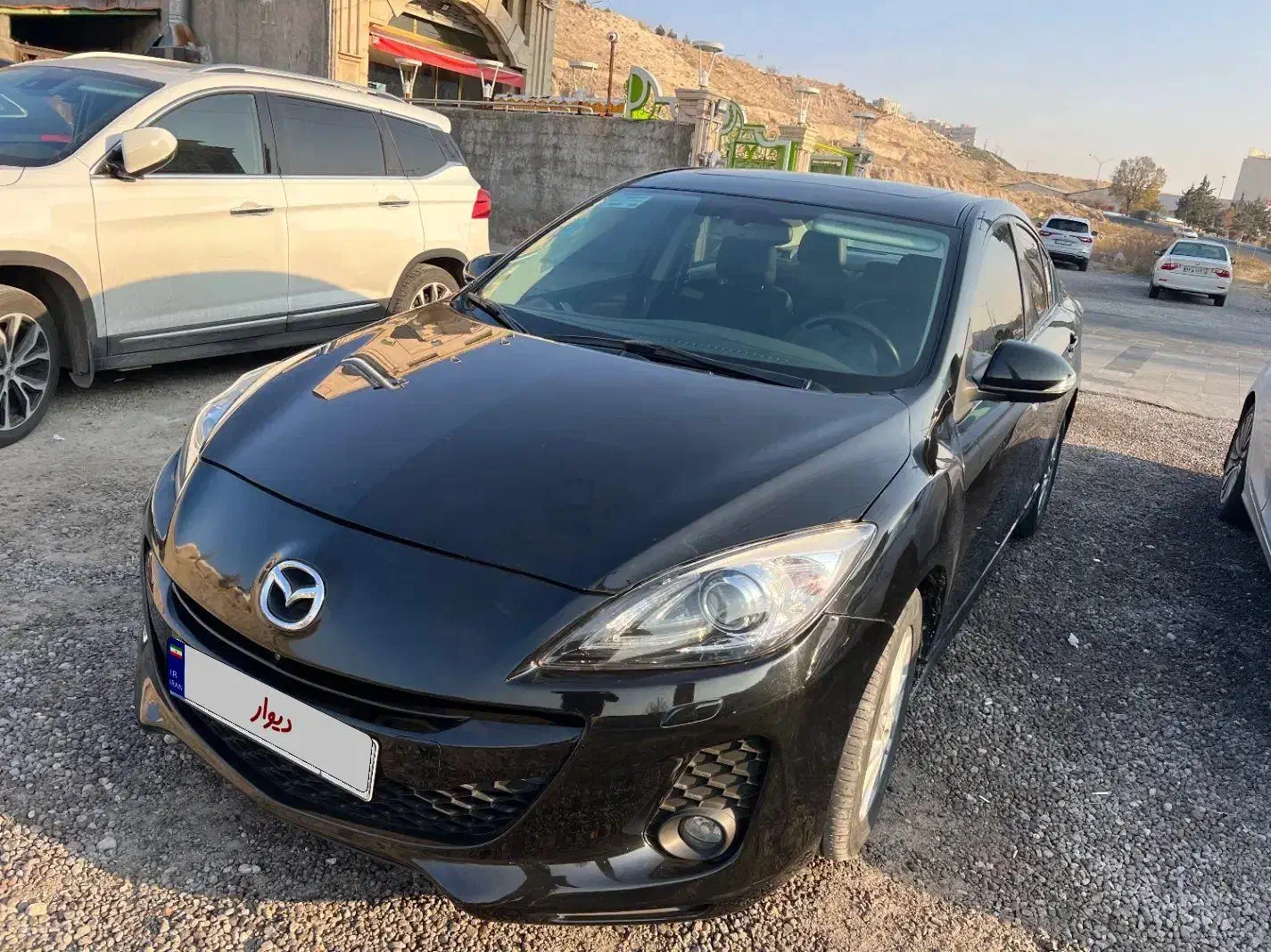 مزدا ۹۶ بیرنگ کم کار نونو|خودرو سواری و وانت|محمدیه-قزوین, |دیوار