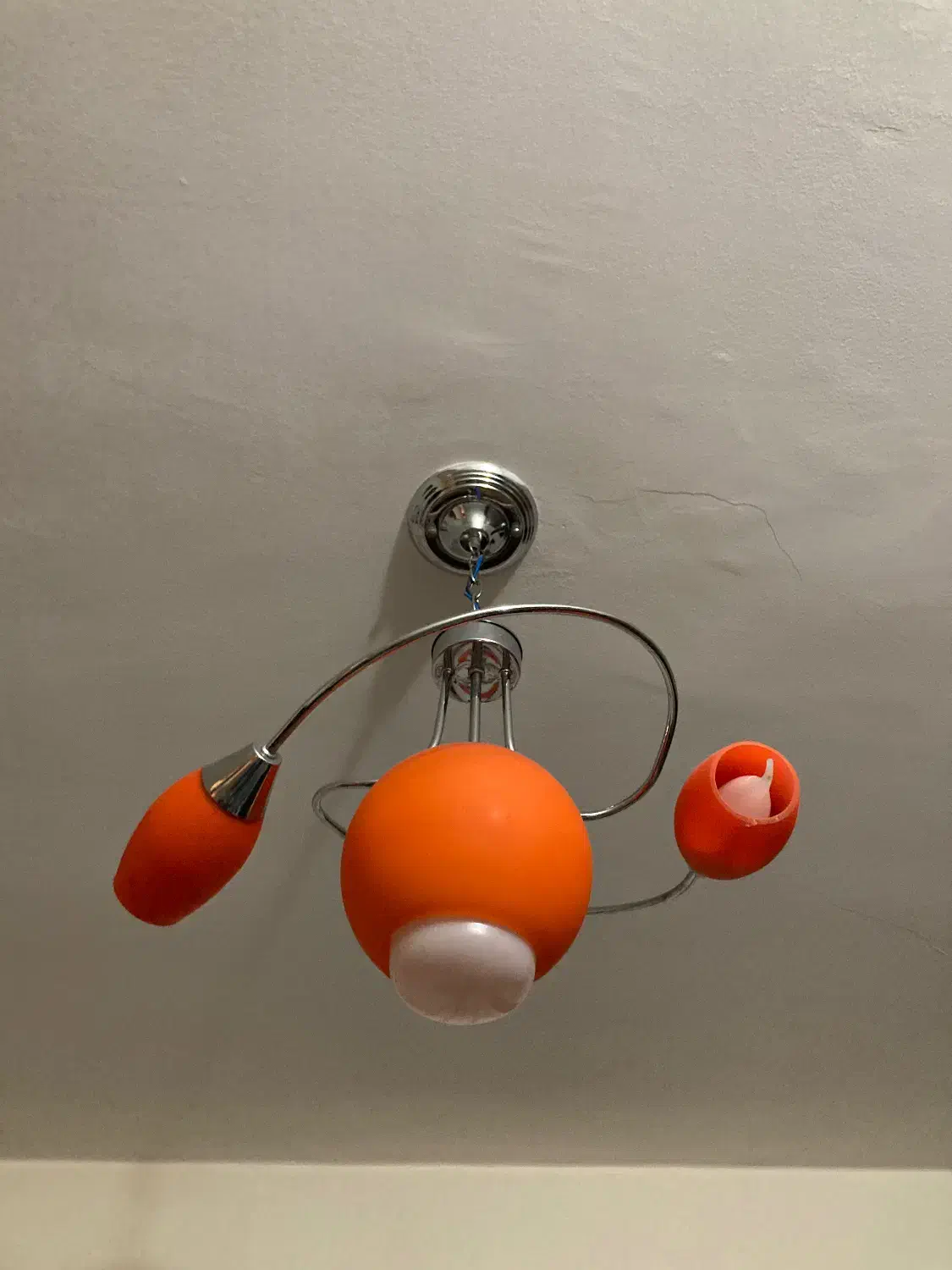 لوستر|لوستر و چراغ آویز|رشت, منظریه|دیوار