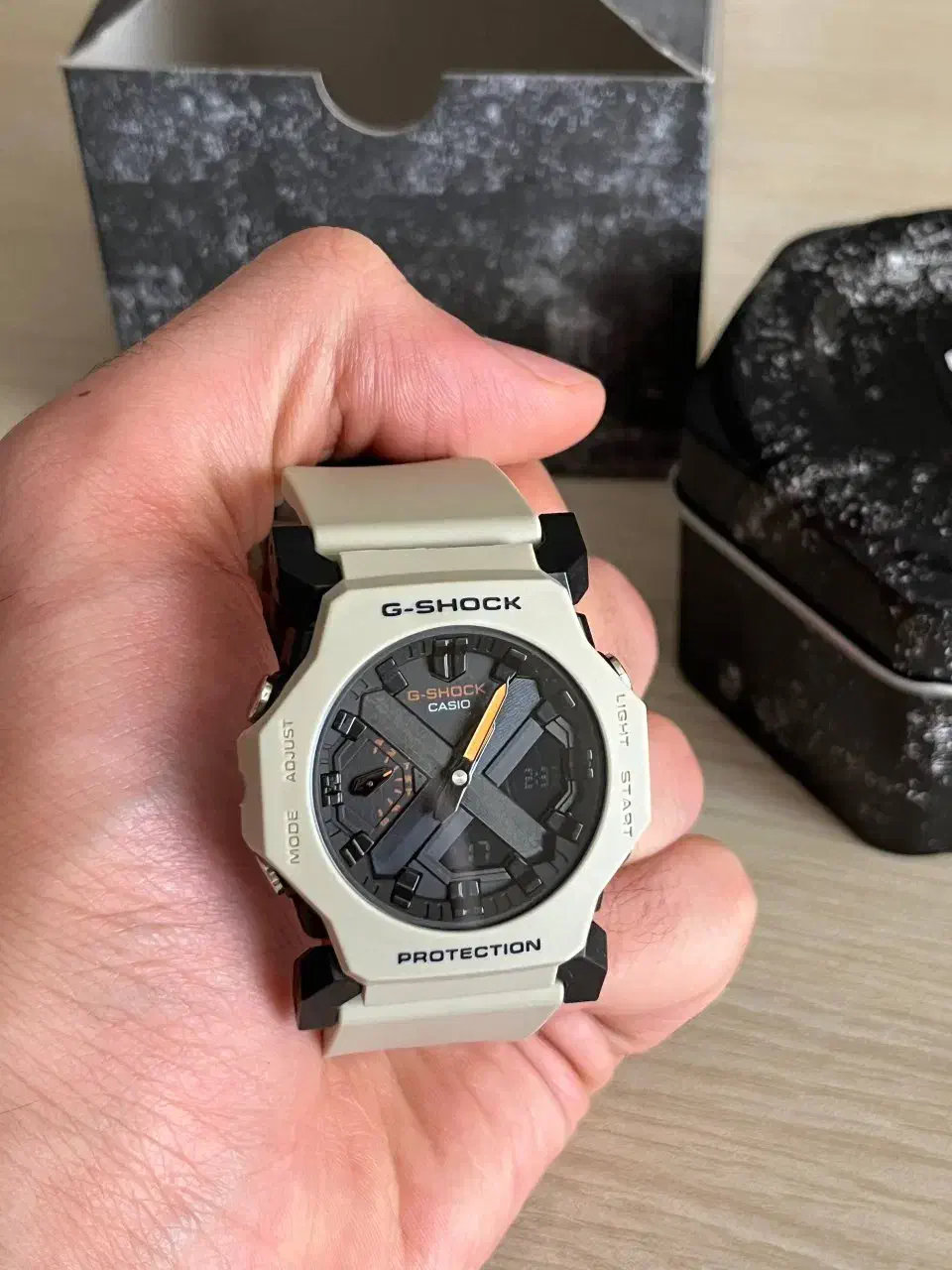 ساعت Casio G-schock|ساعت|اصفهان, برازنده|دیوار