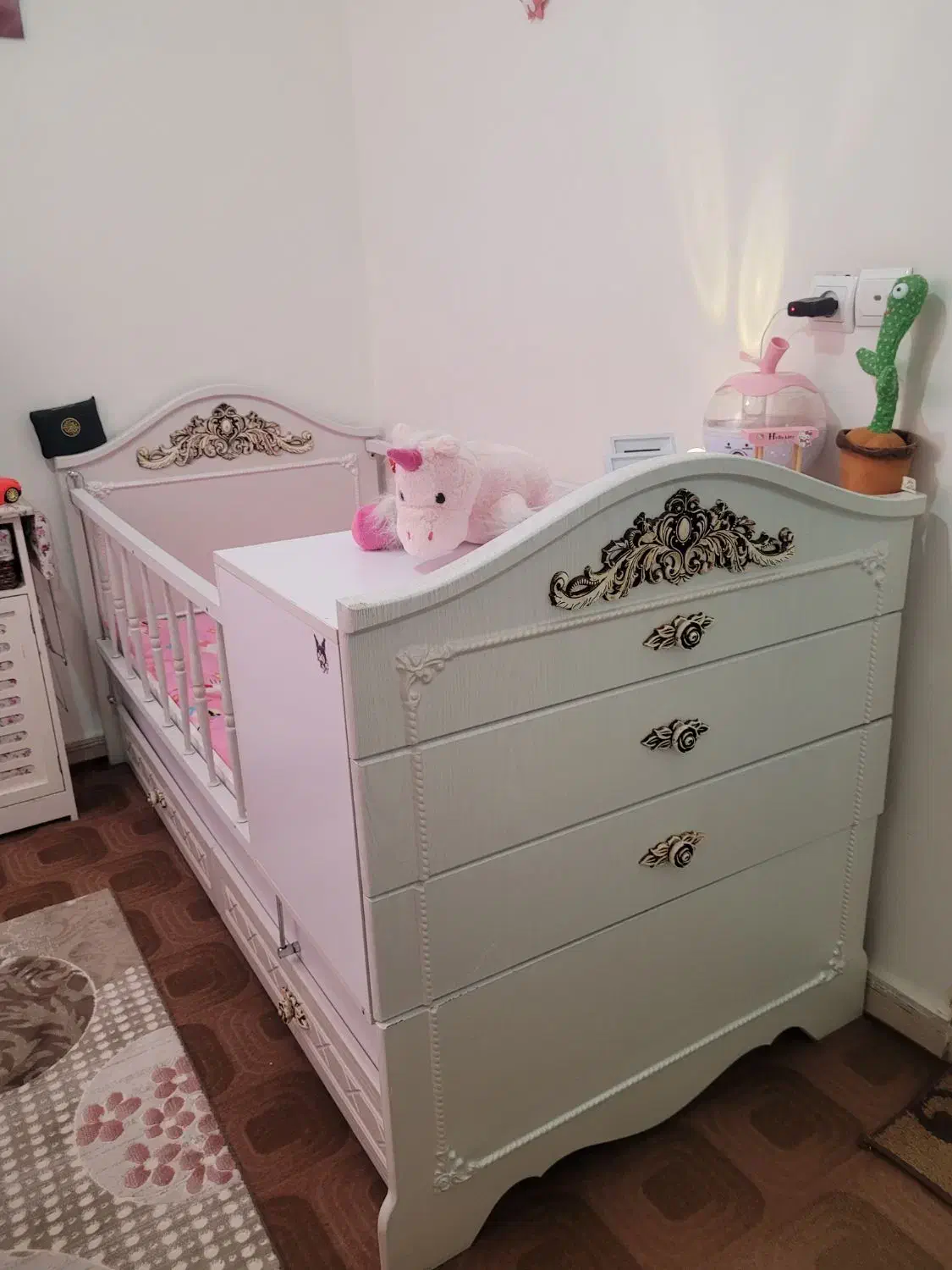 سرویس خواب در حد نو نو|تخت و سرویس خواب|رباطکریم, رباطکریم|دیوار