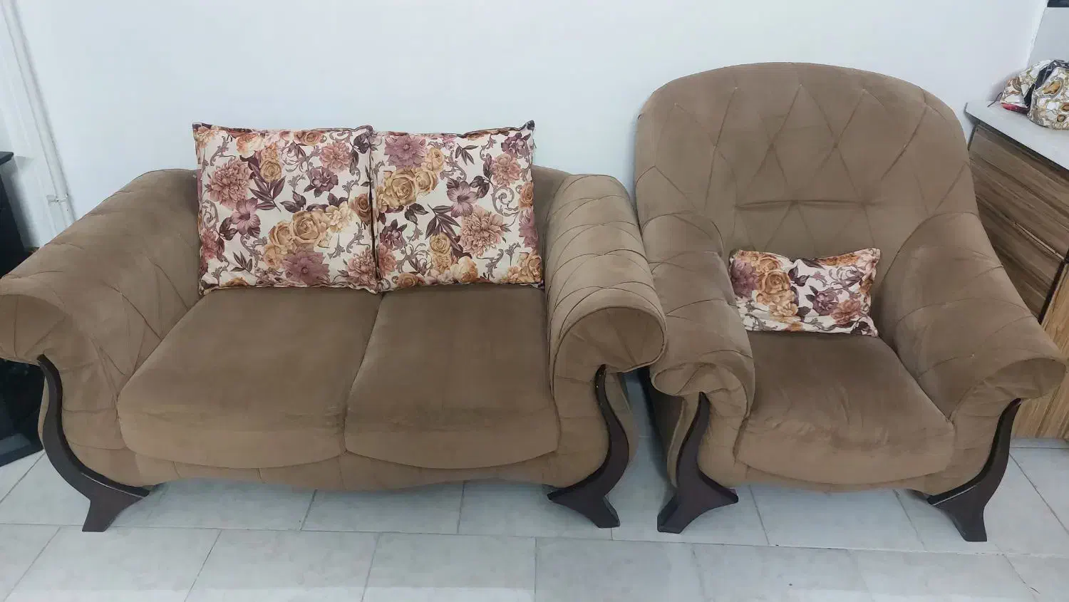 مبلمان|مبلمان خانگی و میز عسلی|لاهیجان, شیخ زاهد|دیوار