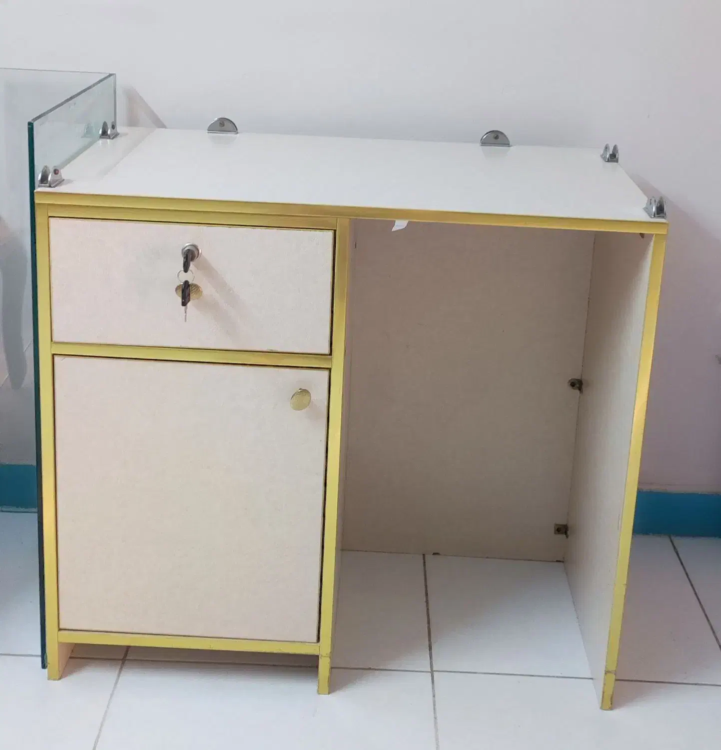 میز ام دی اف کاملا نو|فروشگاه و مغازه|گرگان, |دیوار