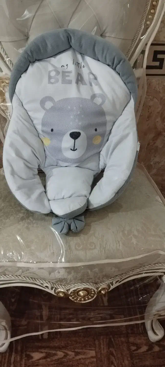 آغوشی کودک|کفش و لباس بچه|پارس‌آباد, |دیوار