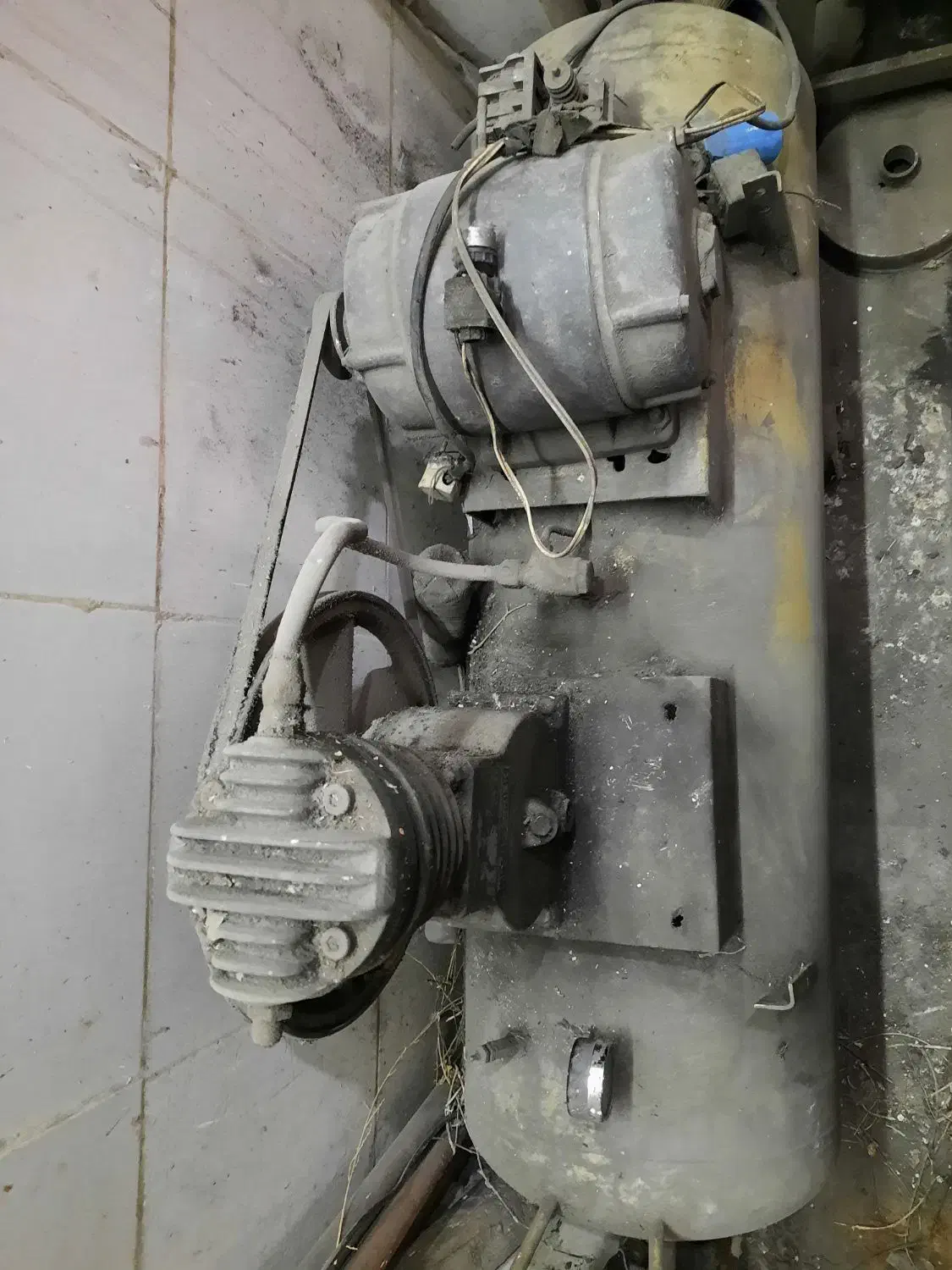 پمپ بادکپسول گازسرپیک پیستولت سرپیک زنجیر|ابزارآلات|تهران, مظاهری|دیوار