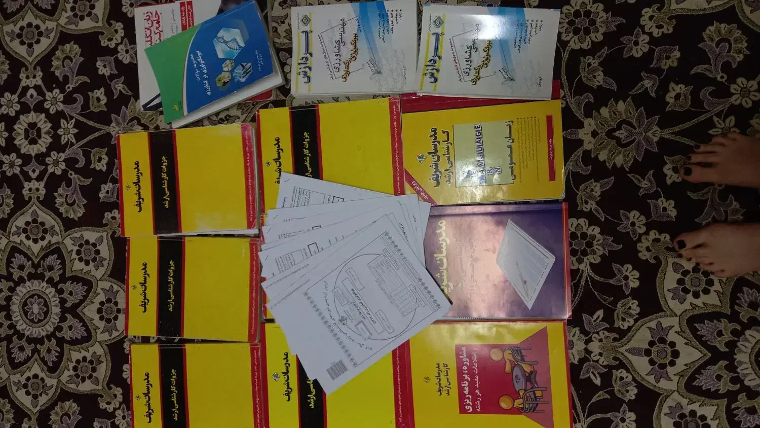 کتاب های کنکور بیوتکنولوژی مدرسان شریف|کتاب و مجله آموزشی|رشت, پیرکلاچای|دیوار